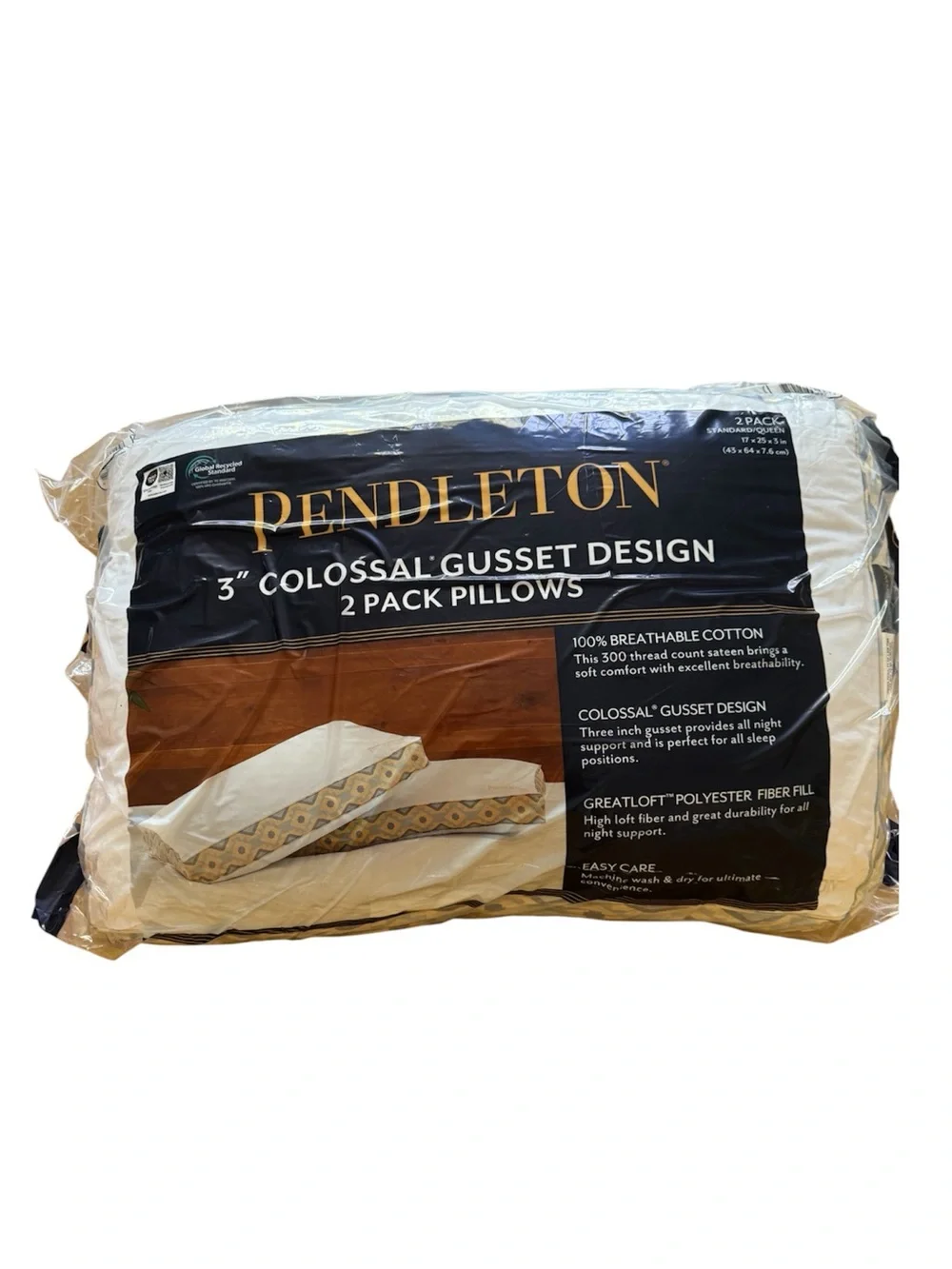 Pendleton White and Navy 2-Pack Pillows with Colossal Gusset